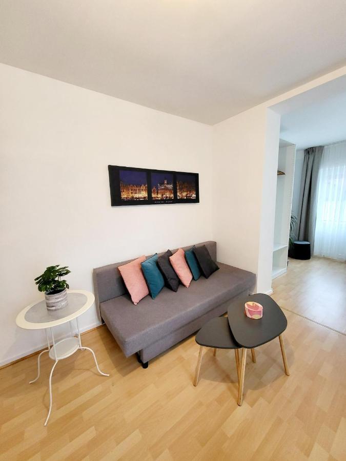 Studio Alicia, Idealement Situe Etterbeek Eksteriør billede