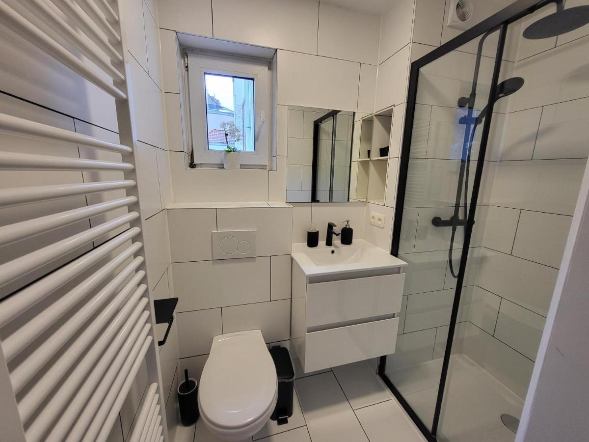 Studio Alicia, Idealement Situe Etterbeek Eksteriør billede