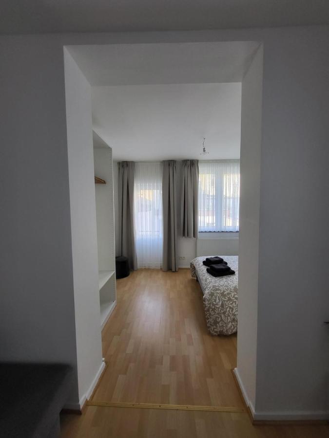Studio Alicia, Idealement Situe Etterbeek Eksteriør billede