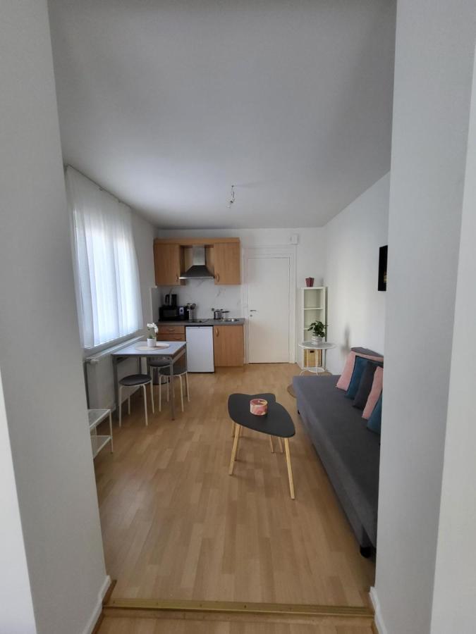 Studio Alicia, Idealement Situe Etterbeek Eksteriør billede