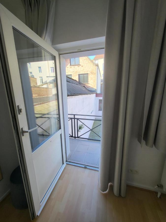 Studio Alicia, Idealement Situe Etterbeek Eksteriør billede